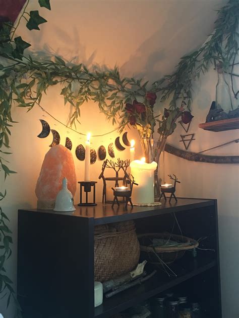 Witchcraft inspired bedroom decor